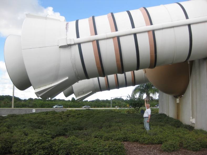 Вот здесь оно и рвануло. 22 сентября 2009 года, мыс Канаверал, Космический центр им. Кеннеди