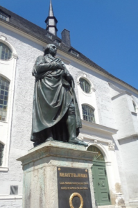 Памятник Иоганну Готфриду Гердеру в Веймаре