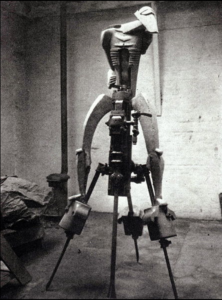 Жакоб Эпстейн. Перфоратор (или отбойный молоток — Rock-Drill), 1913