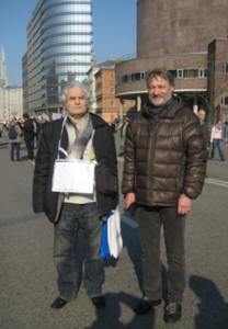 Мы с Д. Б. Орешкиным на Марше правды 13 апреля 2014 года.