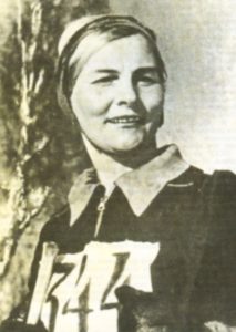 Чемпионка СССР на пятикилометровой лыжной дистанции Мария Минина, 1940-й.