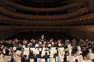 Кливлендский оркестр с Прокофьевым и Веберном в Карнеги-Холл